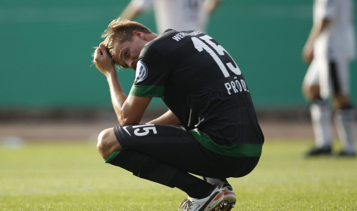 Sebastianas Proedlas ("Werder") nusiminęs po pralaimėjimo 