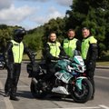 Policijos pareigūnai pradeda patruliavimą motociklais: eismo dalyvius ragina būti atidiems