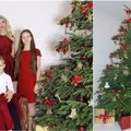 Ingos ir Aivaro Stumbrų namuose sužibo įspūdinga Kalėdų eglutė: prie jos derino ir savo aprangą