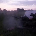 Ukrainiečiai veiksme: prieš Rusijos kareivius panaudojo priešlėktuvinį pabūklą