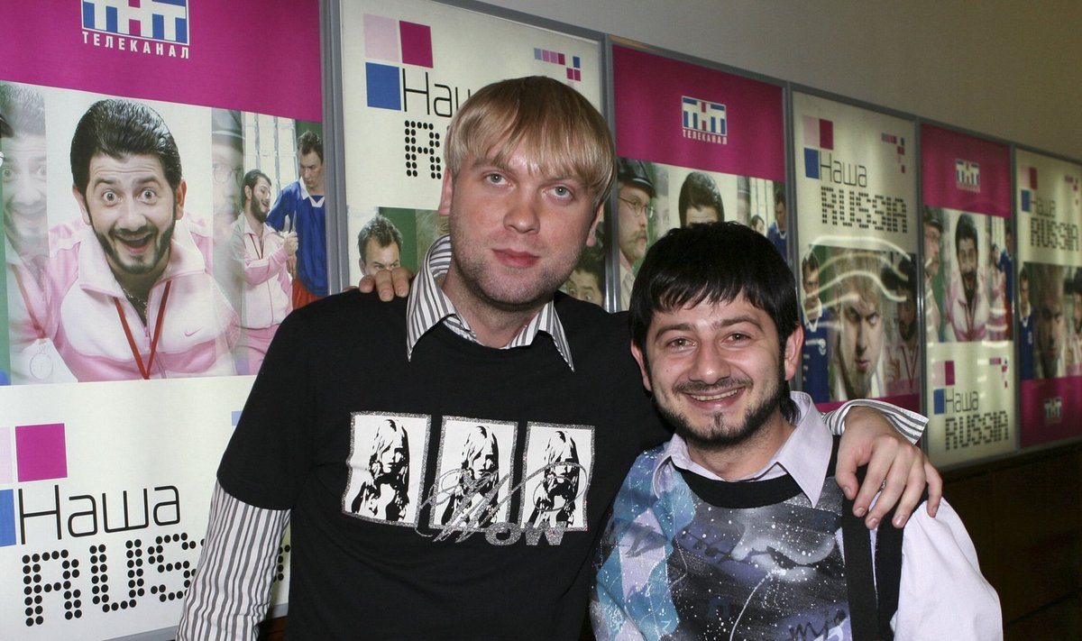"Naša Raša" aktoriai Sergejus Svetlakovas ir Mikhailas Galustyanas