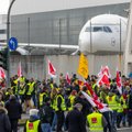 Profsąjunga ragina Vokietijos oro linijų „Lufthansa“ įgulos narius streikuoti