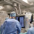 Santaros klinikose – išskirtinė operacija: gyvybei pavojinga išsiplėtusi pilvo aorta taip gydyta pirmąkart