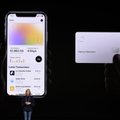 „Apple“ pristatė savo kredito kortelę telefonams