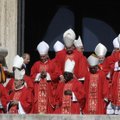 Popiežius paskyrė 14 naujų kardinolų, bet perspėjo nesivelti į „rūmų intrigas“
