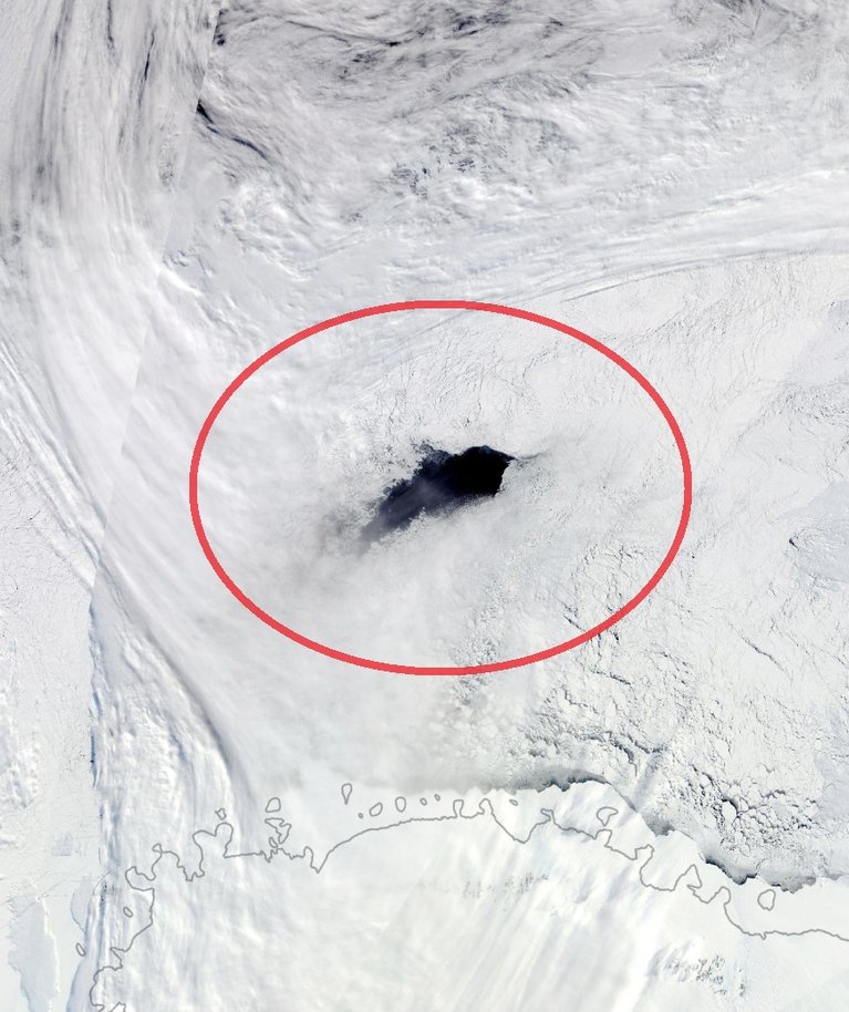Maud Rise properša Antarktidoje.NASA/Terra MODIS nuotr.
