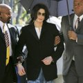 Paviešinta filmuota Michaelo Jacksono apklausa dėl seksualinio berniukų išnaudojimo: daug ką išduoda jo kūno kalba