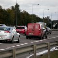 Per avariją Vilniaus pakraštyje sužalotas vyras, išvažiuojantieji iš sostinės įstrigo spūstyje
