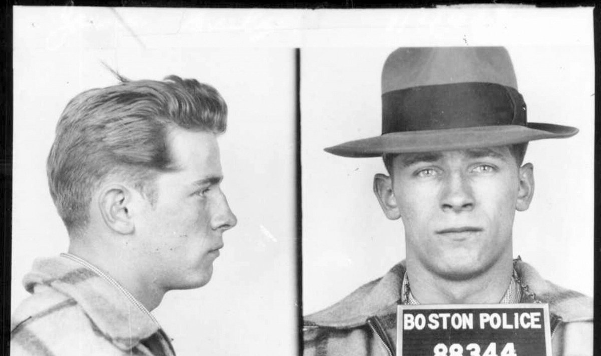 Whitey Bulger suimtas Bostono policijos 1953 metais