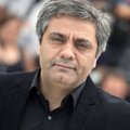 Prieš pat Kanų kino festivalį režisierius Mohammadas Rasoulofas pranešė palikęs Iraną