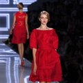 Raudonos suknelės - aistringoms moterims