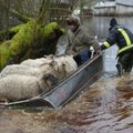 Potvynis pasiekė kritinį lygį: skęsta avys, skelbiama ekstremali situacija