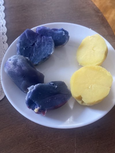 Mėlynos Edesijaus bulvės