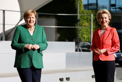 Merkel ir Von Der Leyen