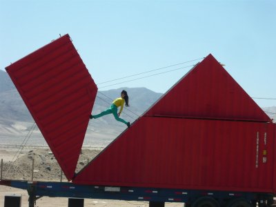 Spektaklis  „Origamis“