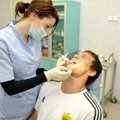Odontologai slepiasi po bėdžių kauke