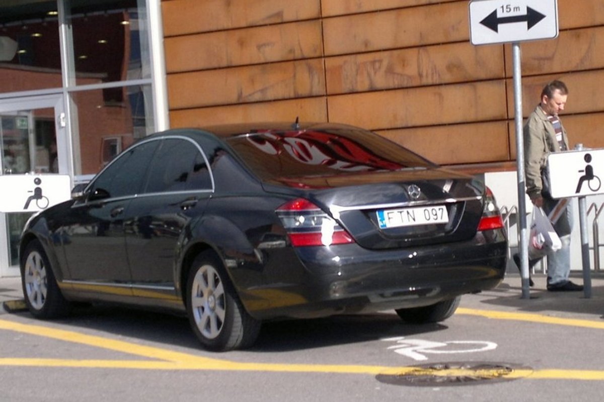  Baudos Kvitas 2012 10 09 Delfi Auto