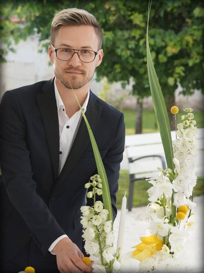 Floristas dizaineris Antanas Mažonas