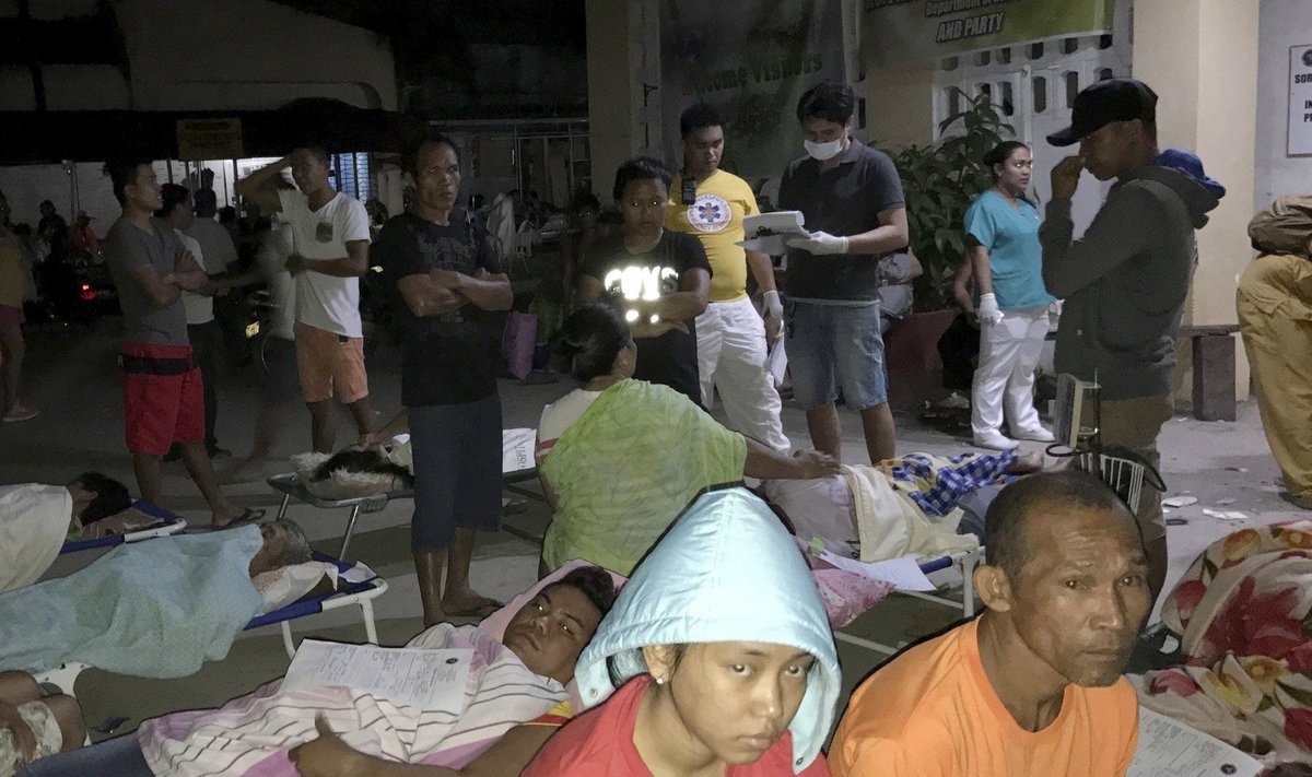 Po žemės drebėjimo Filipinuose