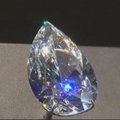 Ženevos aukcione bespalvis deimantas parduotas už 26,7 mln. dolerių