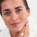Kosmetologė pasakė, kodėl moterų pastangos rūpintis oda kartais nueina perniek: įvardijo klaidas, kurias daro dažna pacientė