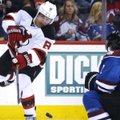 „Devils“ ledo ritulininkai NHL pirmenybių sezoną baigė keturiais pralaimėjimais iš eilės