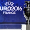 D. Britanija įspėja: teroro išpuolių taikiniais gali tapti Europos 2016 metų futbolo čempionato stadionai
