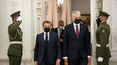 French president arrived to Lithuania