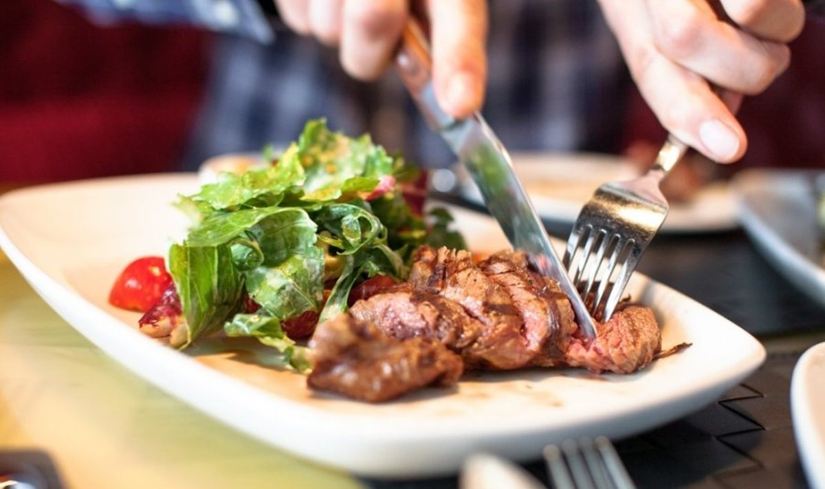 Mėsos suvalgęs žaliavalgis rimtai susirgo