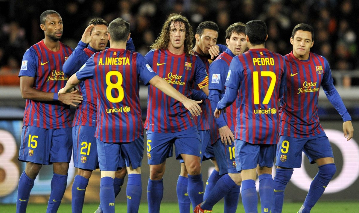 "Barcelona" futbolininkai džiaugiasi pergale 