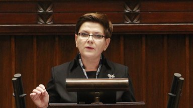 Premier Beata Szydło: Sprawa migrantów zostanie rozwiązana poza granicami UE