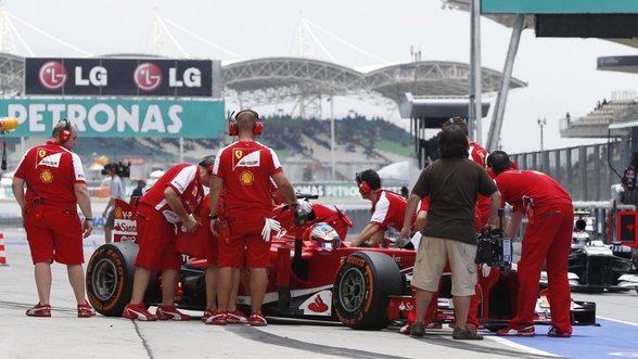 F.Alonso: nesame tikri dėl savo lenktyninių tempo
