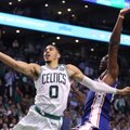 Solidžią svečių persvarą ištirpdžiusi „Celtics“ antrąkart pranoko „76ers“ ekipą