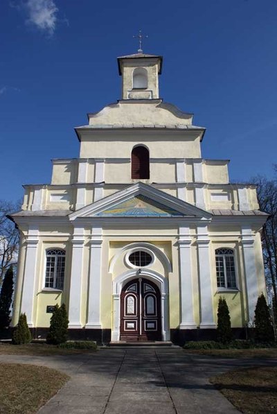 Daujėnų bažnyčia