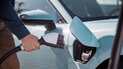 Porsche elektromobilių įkrovos stotelės
