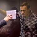Навального приговорили к штрафу по делу о клевете на ветерана
