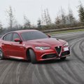 „Alfa Romeo Giulia“ šiemet susižėrė 25 apdovanojimus