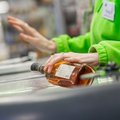 Seimo nariai nori dar griežtinti alkoholio prekybos priežiūrą