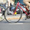 Ministerija siūlo įteisinti „dviračių gatves“, elektrinių paspirtukų eismo ribojimą