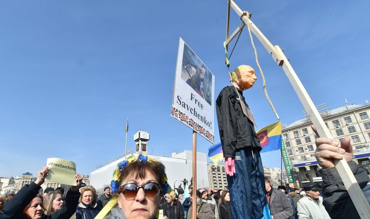 Protestas Kijeve prie Rusijos ambasados