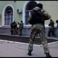 Pasirodė milicijos šturmo Kramatorske vaizdo įrašas