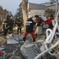 Po žemės drebėjimo Taivane iš po griuvėsių tebetraukiami gyvi likę žmonės