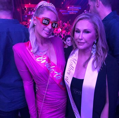 Paris Hilton su mama