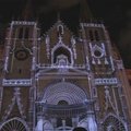 Kasmetinio šviesų festivalio metu nušvito Prancūzijos Liono miesto istoriniai paminklai