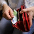 Minister: basic pay for civil servants in Lithuania to go up by one euro