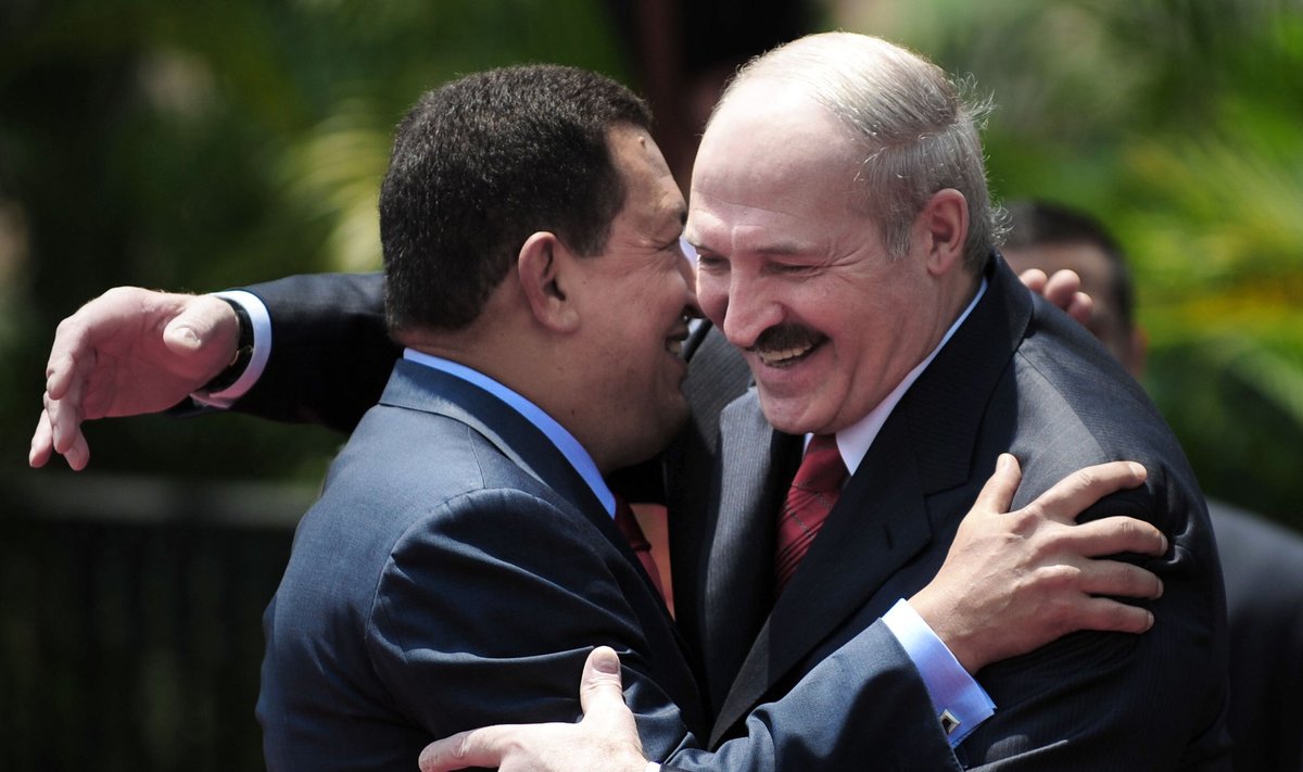 Hugo Chavezas ir Aleksandras Lukašenka