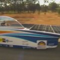 Australijoje vyksta saulės energija varomų automobilių varžybos
