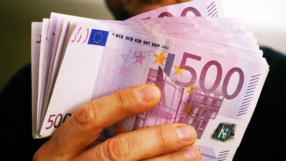 Tyrimą apie turtuolius atlikę mokslininkai pateikė netikėtą verdiktą: kuo ypatingi žmonės, turintys daug pinigų?