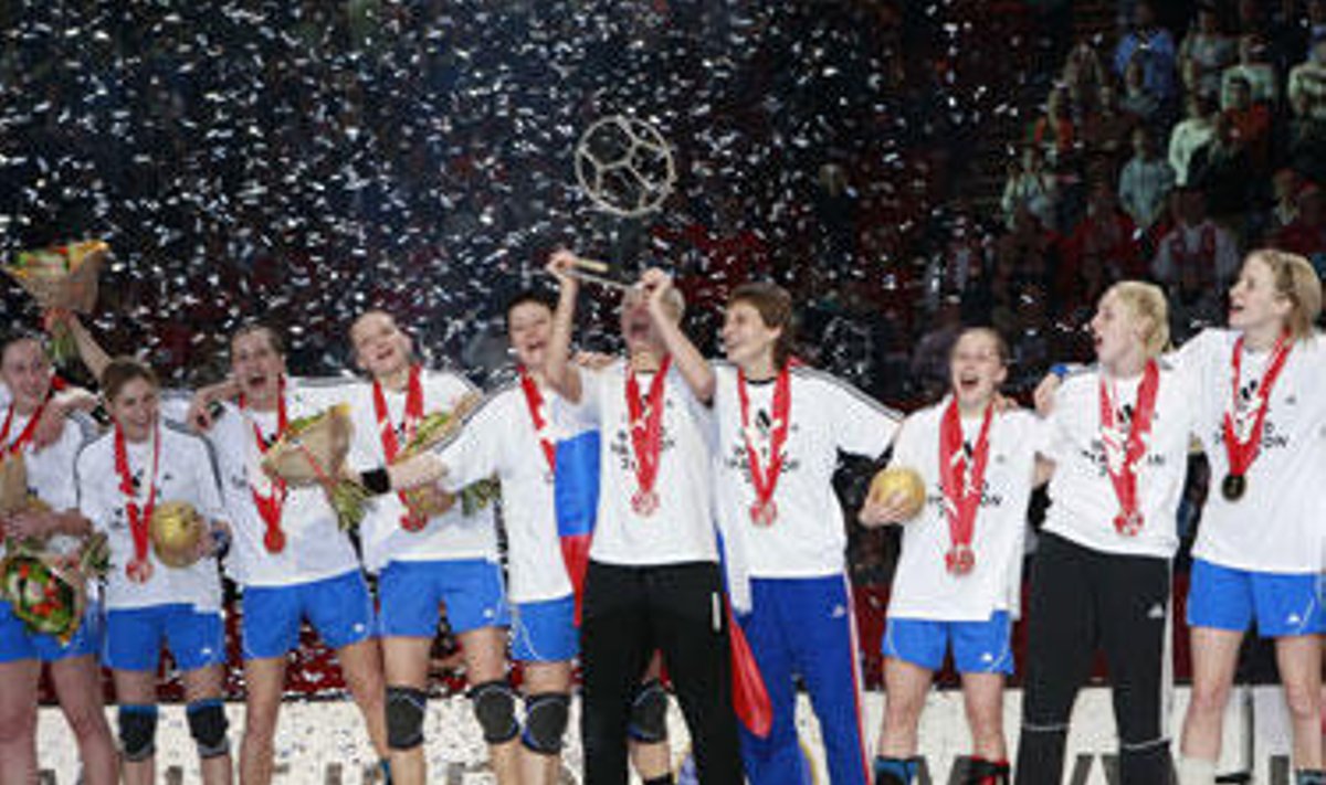 Rusijos rankininkės apgynė pasaulio čempionių titulą