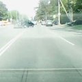 Automobilio vaizdo kamera nufilmavo avariją Nemenčinės plente Vilniuje